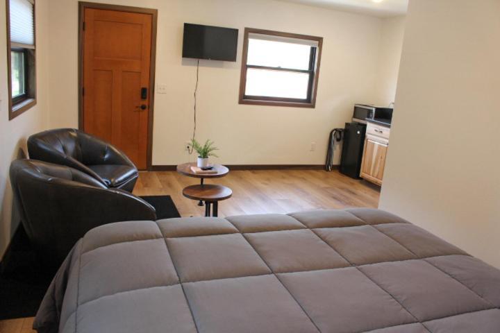Cabin 4 At Horse Creek Resort 拉皮德城 外观 照片